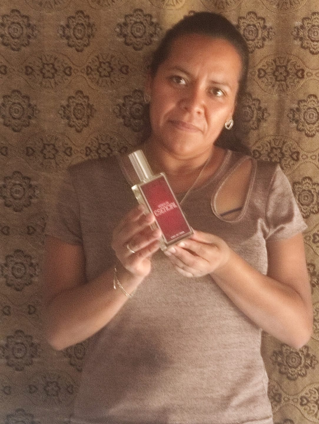 Customer photo review of M024 Inspirado en: Good Girl - Carolina Herrera
