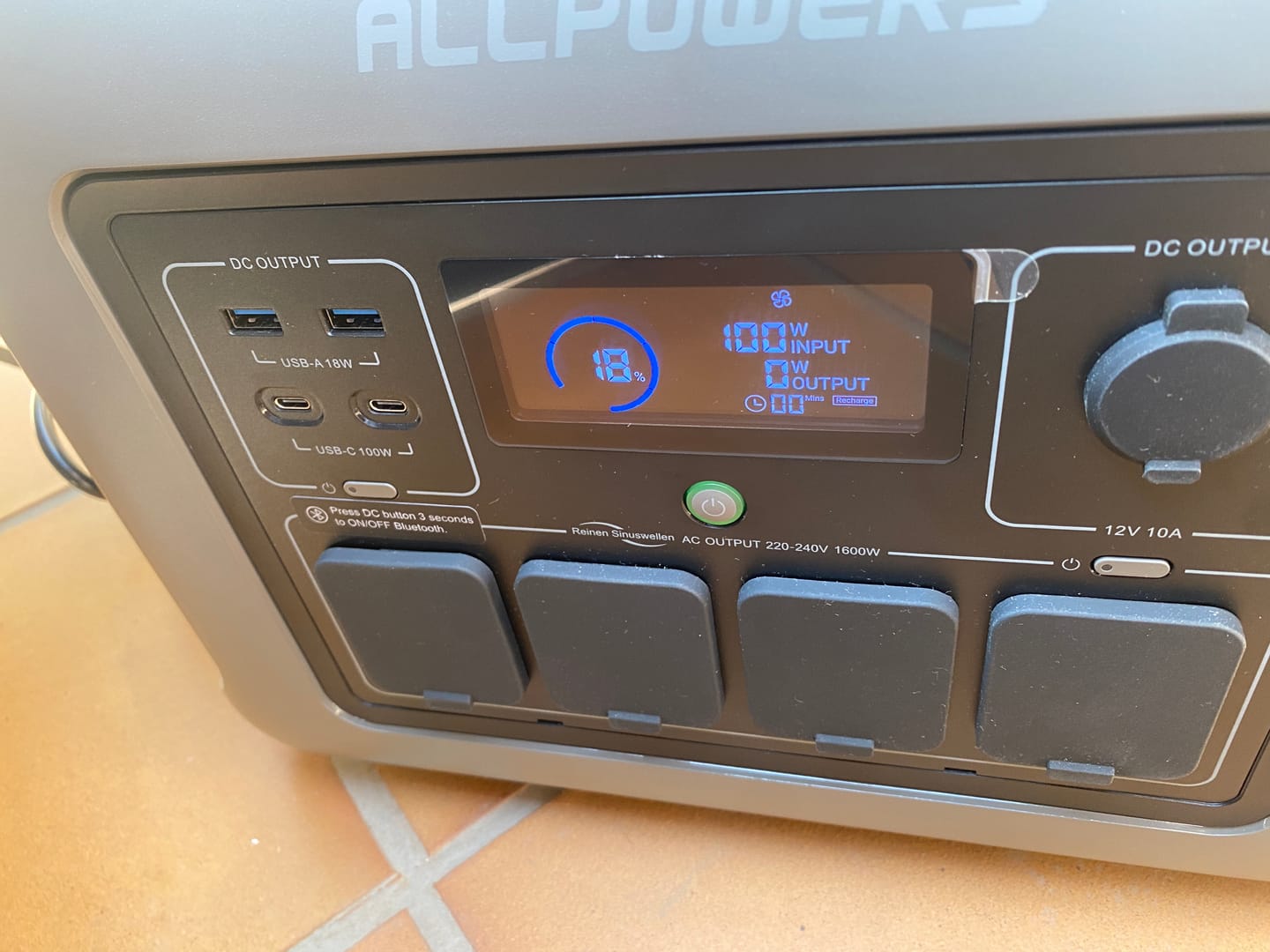 Customer photo review of ALLPOWERS R1500 LITE Estación de Energía Portátil 1600W 1056Wh LiFeP04 Batería