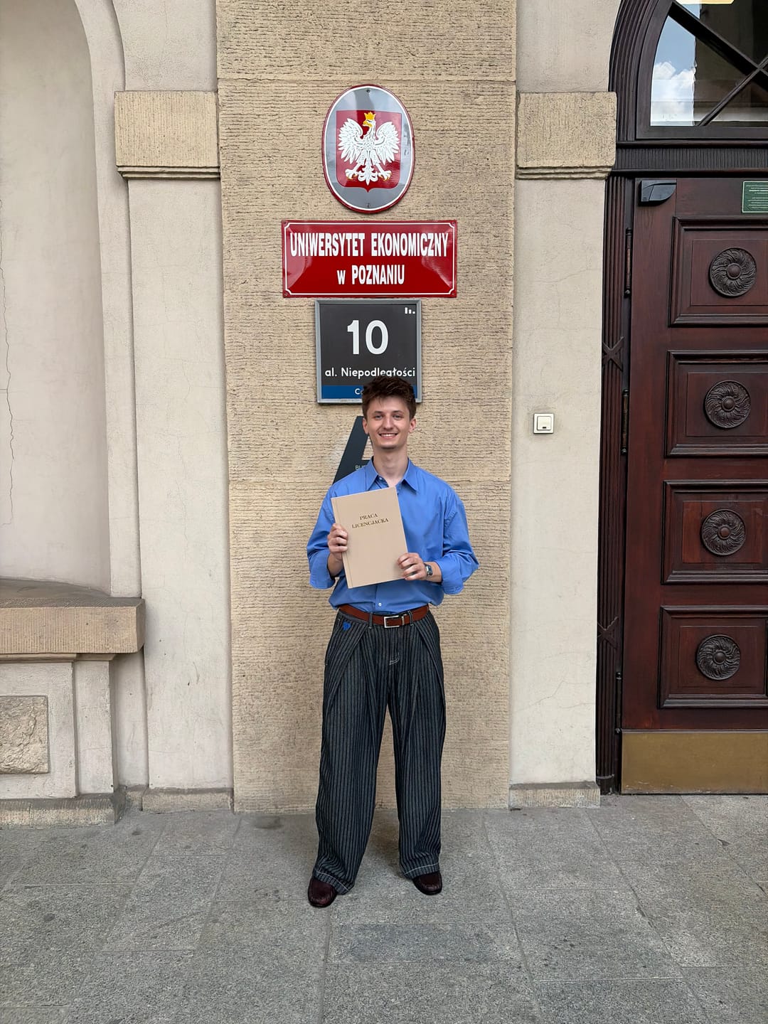 Customer photo review of Aelfric Eden Pinstripe Baggy Barrel Jeans