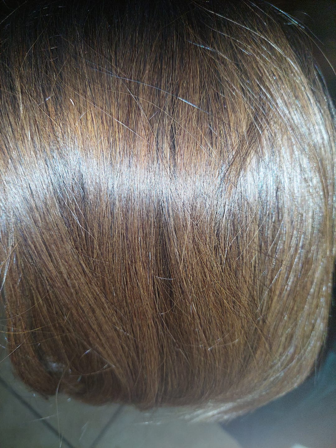 Customer photo review of Bone Straight Vietnamese 5x5 Lace Wig Straight Col Ombre Brown 10 Inch