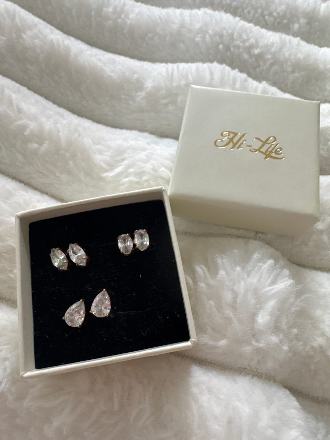 Customer photo review of Crystal Elegance Ear Candy Set