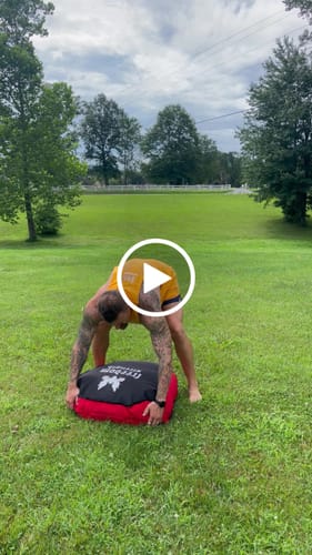 Customer video review of Husafell Sandbag