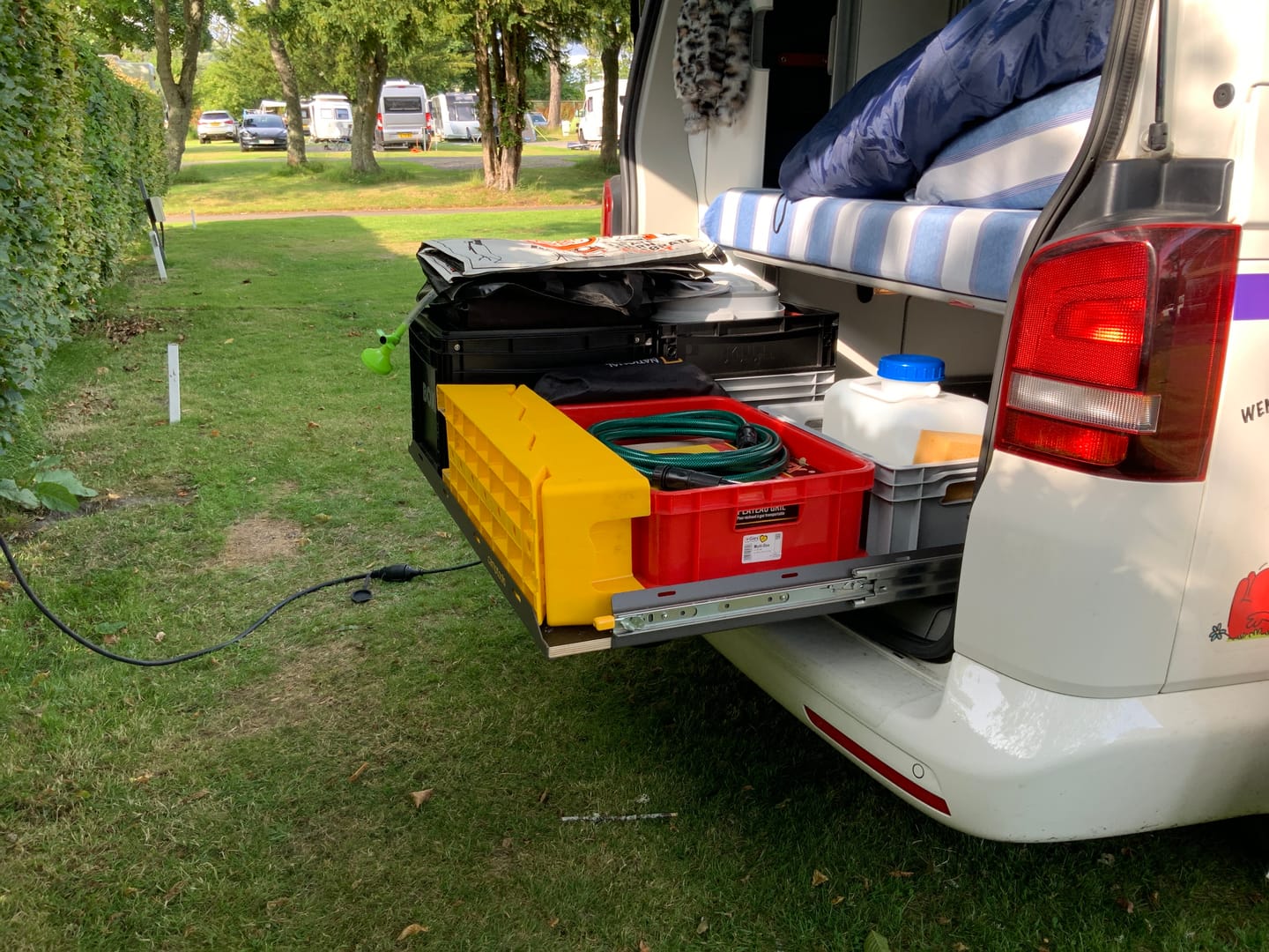 Customer photo review of Heckauszug für VW T5, T6 & T6.1 California Ocean, Coast und Beach mit Staukiste