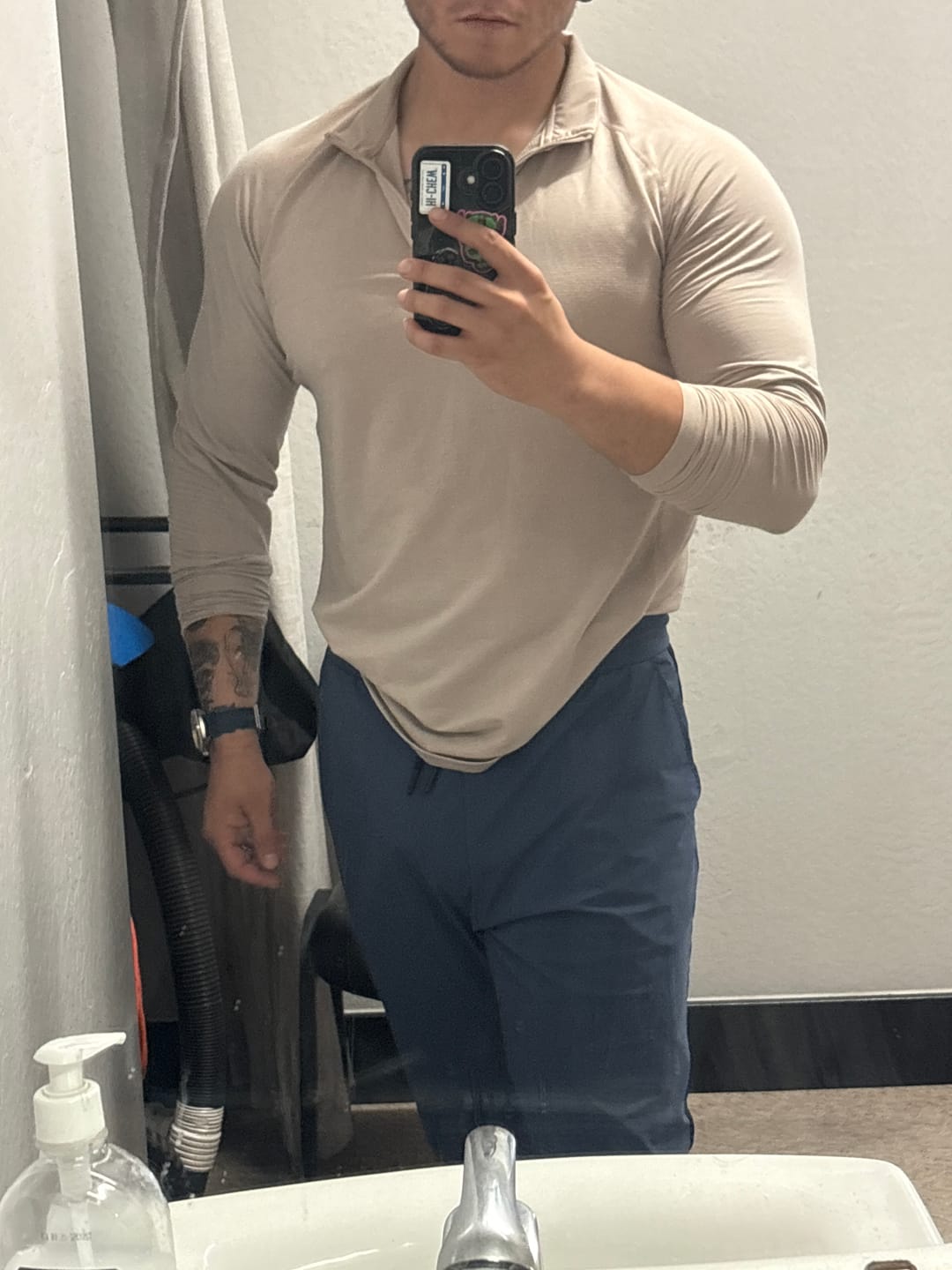 Customer photo review of Performance Airknit Fitted Quarter Zip