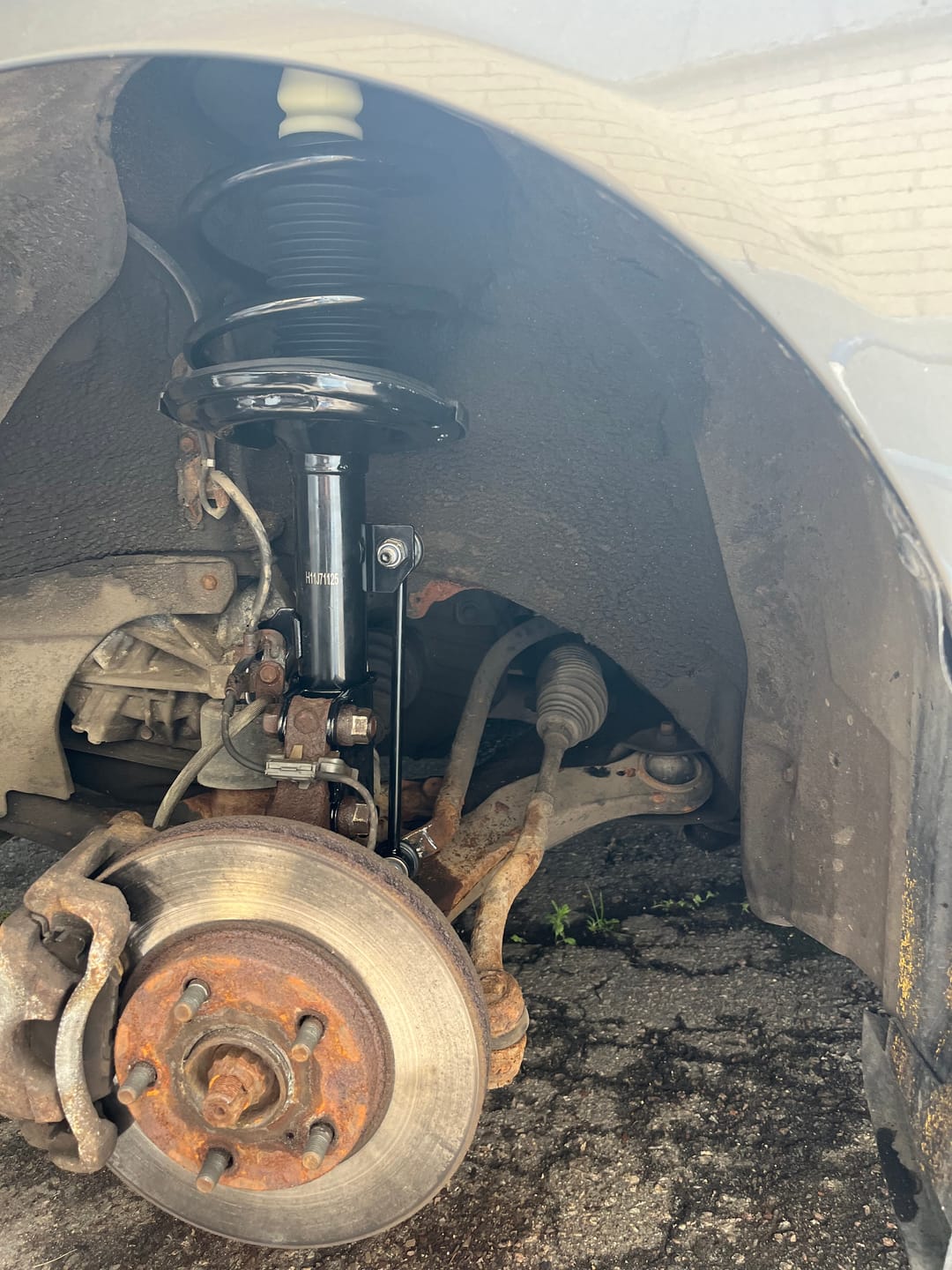 Customer photo review of [Avant] Kit d'ensemble de jambe de suspension avec ressort hélicoïdal pour Toyota Camry Solara Lexus ES330 KSS-100994