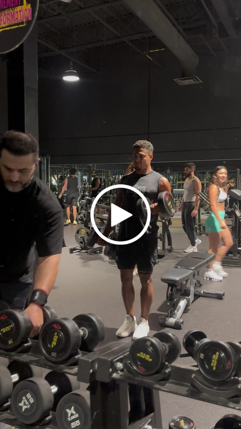 Customer video review of SUNS OUT GUNS OUT