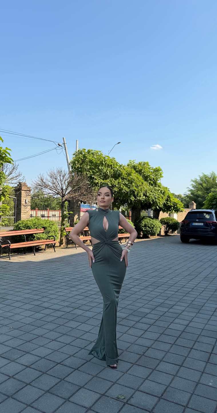 Customer photo review of WIST DRESS OLIVE GREEN