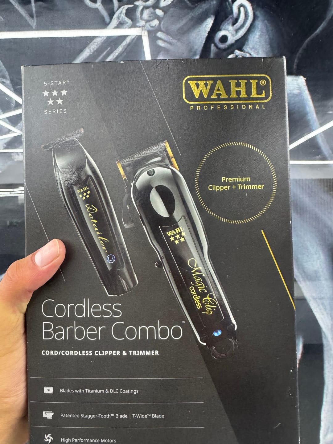 Customer photo review of Wahl Barber Combo Cordless Black Magic Clip + Detailer