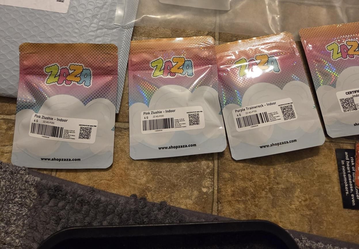 Customer photo review of Pink Zlushie - Indoor - 4 Grams - Hybrid