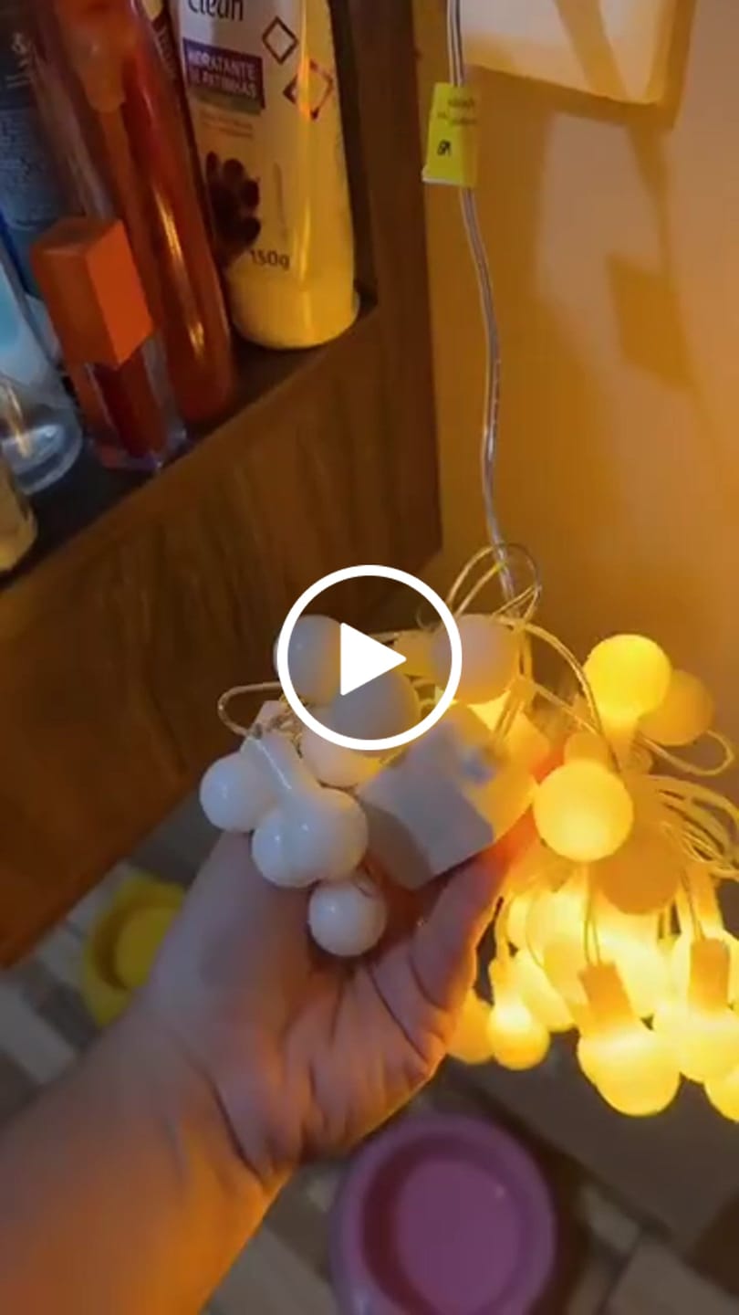 Customer video review of Cordão de luzes decorativa Bivolt de Natal 6 metros
