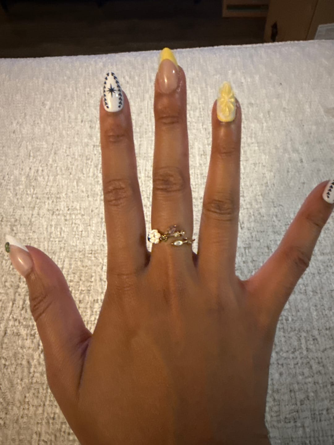 Customer photo review of Crystal White Blossom Ring Gold