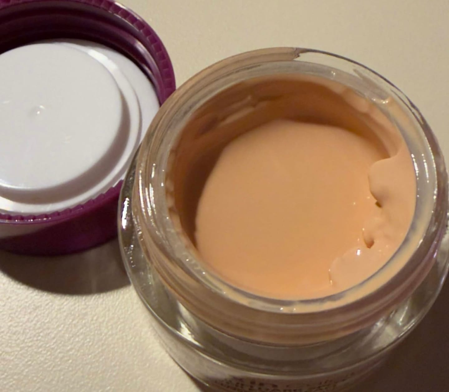 Customer photo review of Ecleria Calcium Eye Cream