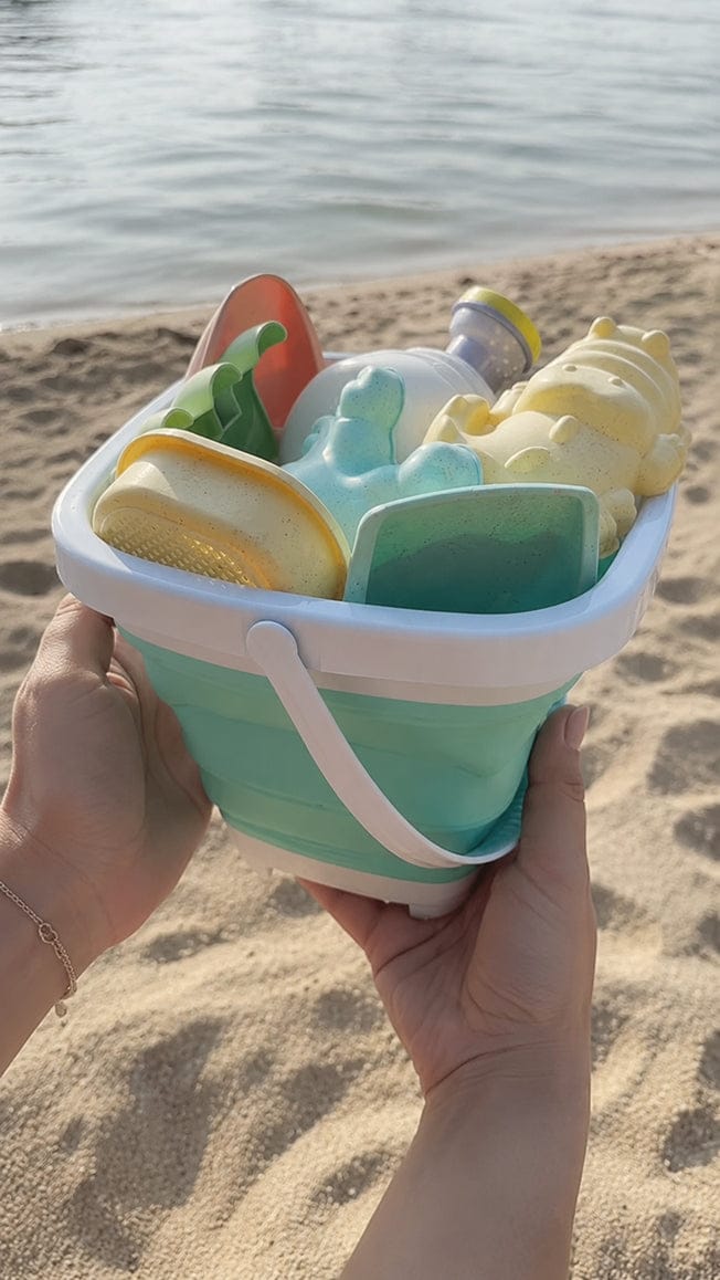Customer photo review of Marvin’s Beach Toys Set