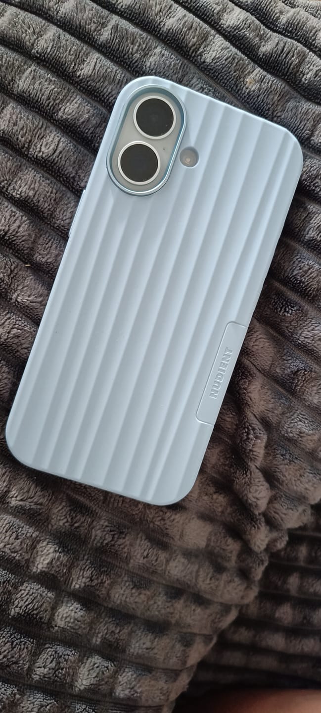 Customer photo review of Bold Case