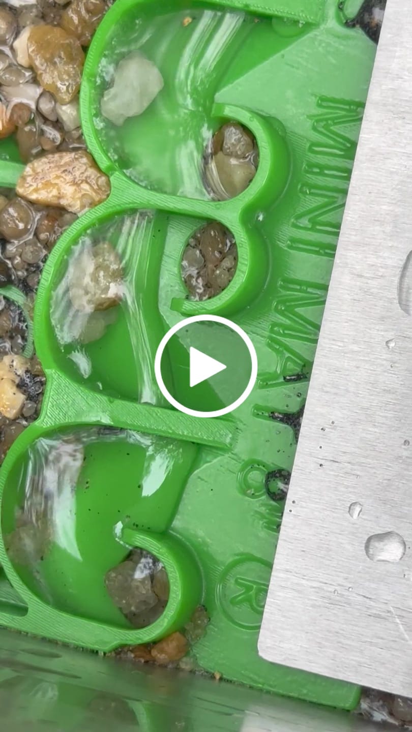 Customer video review of 888 Gold Rat sluice - with Mini cell Dream mat