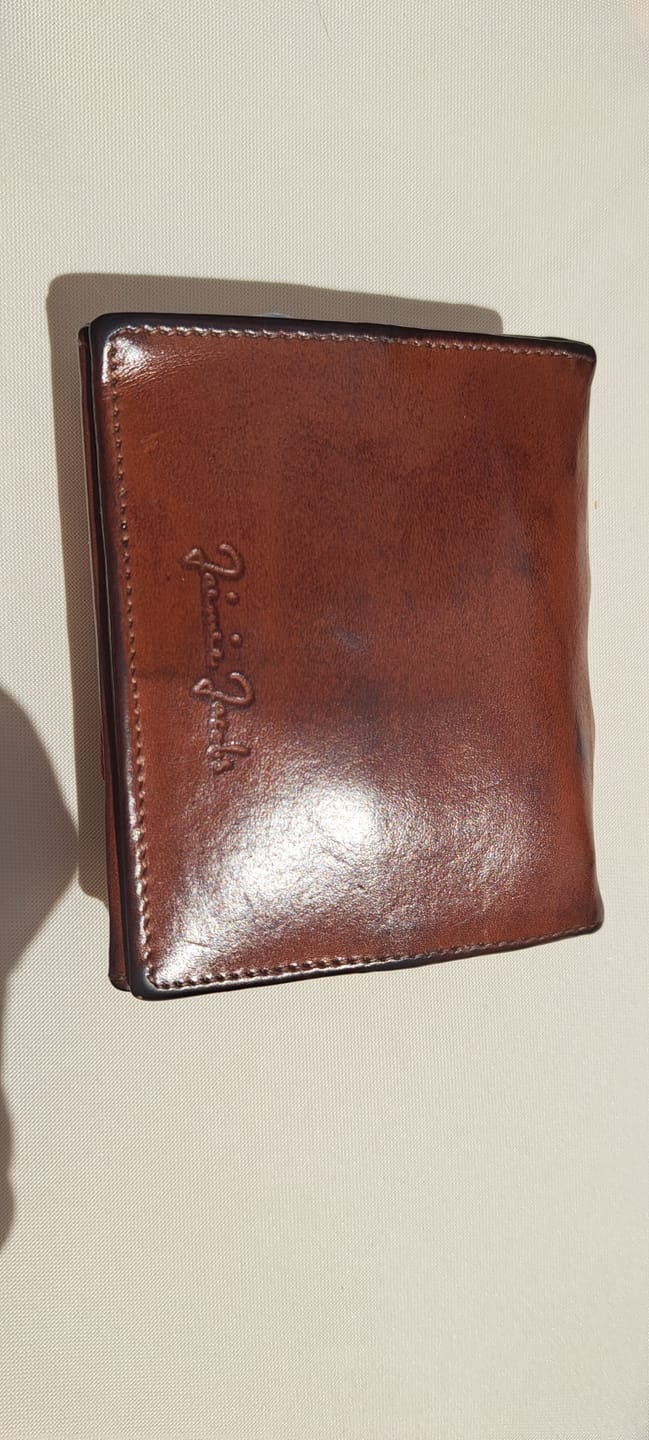 Customer photo review of Flap Boy - Magic Wallet with Coin Pocket