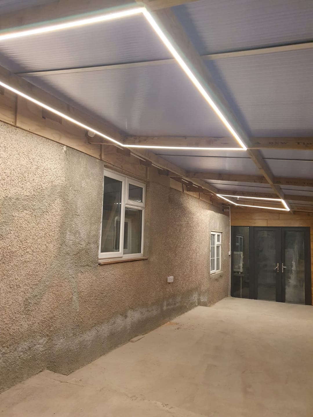Customer photo review of 5 Pack of 2 Meters (Total 10 Meters) Flat Aluminum Profile Channel with Frosted Diffuser and Accessories for LED Strip Lighting