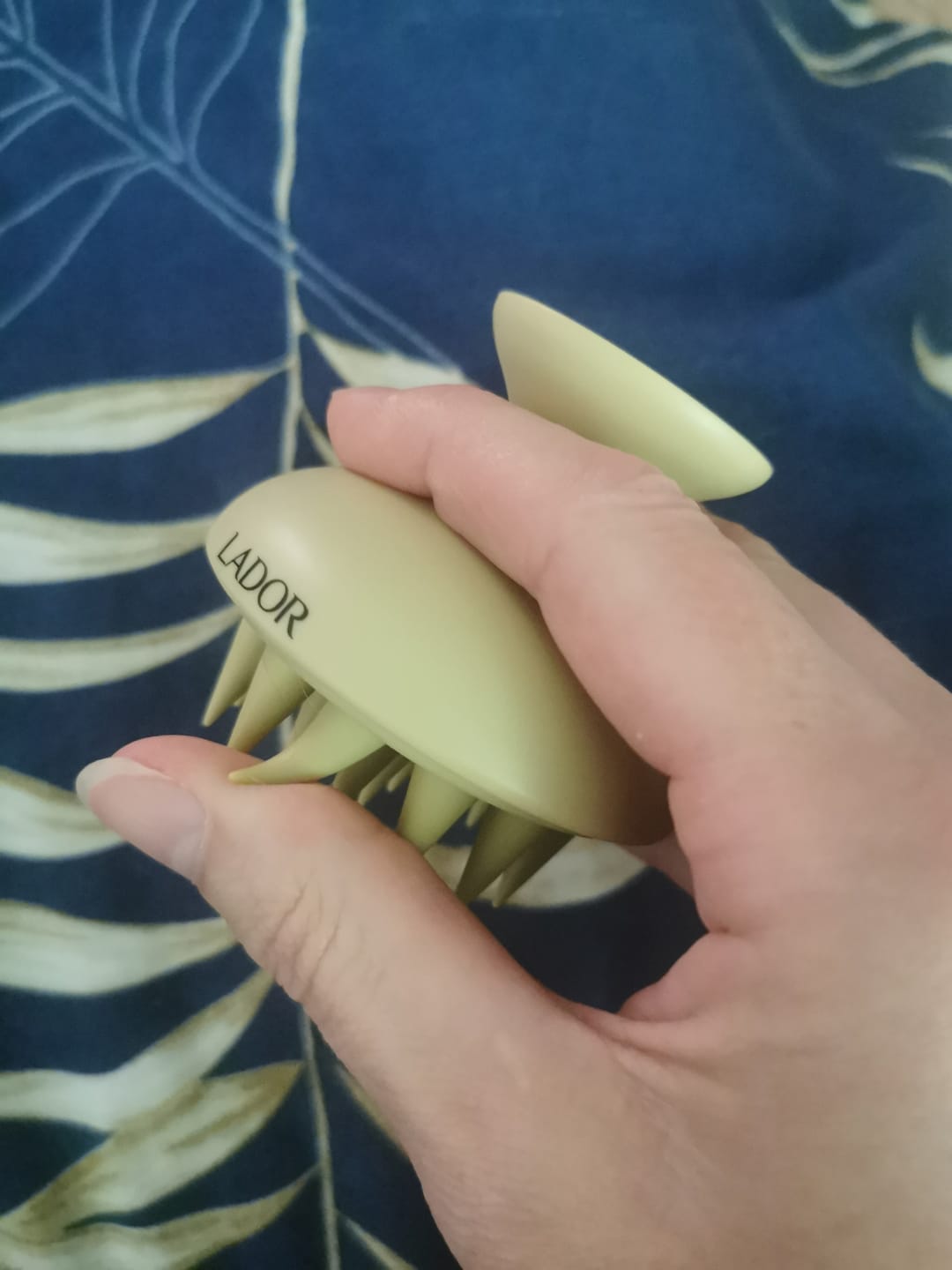 Customer photo review of Masāžas birstīte galvas ādai Lador Dermatical Shampoo Brush