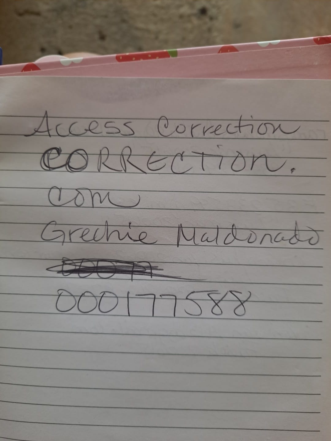 Customer photo review of Twisted Pendant Cremation Urn Necklace for Ashes-A025