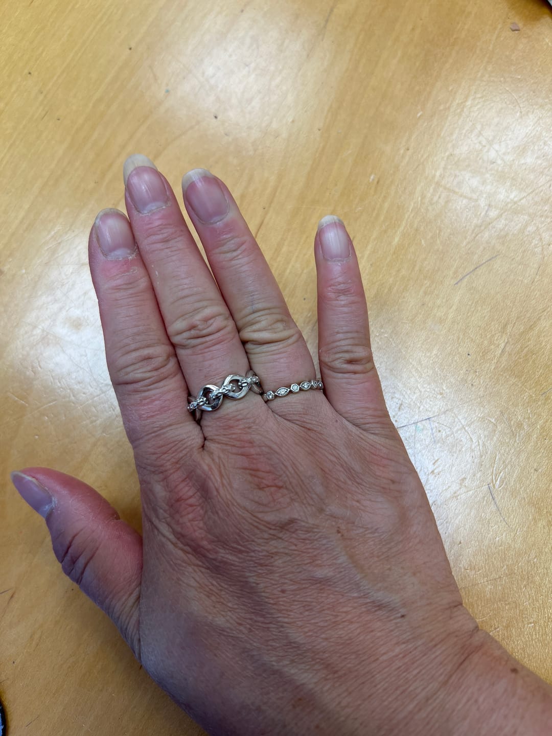 Customer photo review of Allegro Small Link Ring