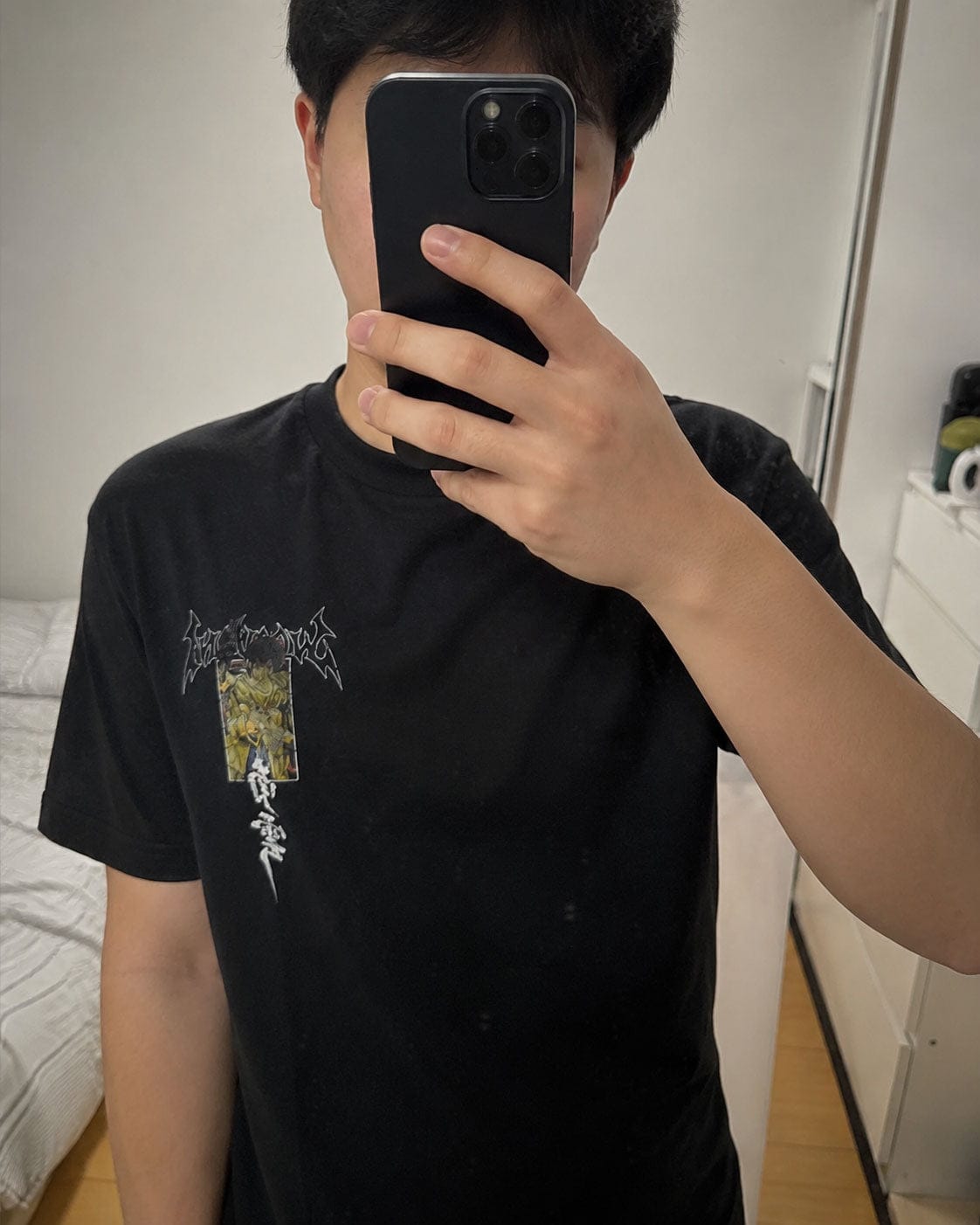 Customer photo review of Sakamoto Days | Nagumo Yoichi Heavyweight T-Shirt