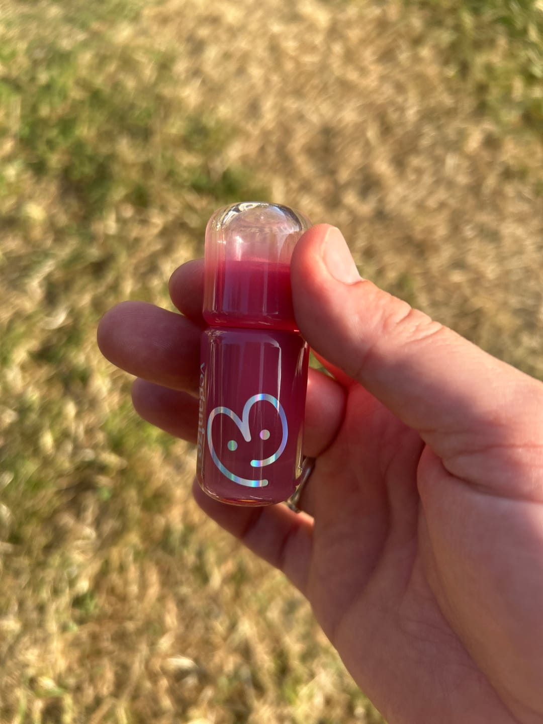 Customer photo review of Veganize 4D Dewyshine Lip Oil Gloss (4ml)