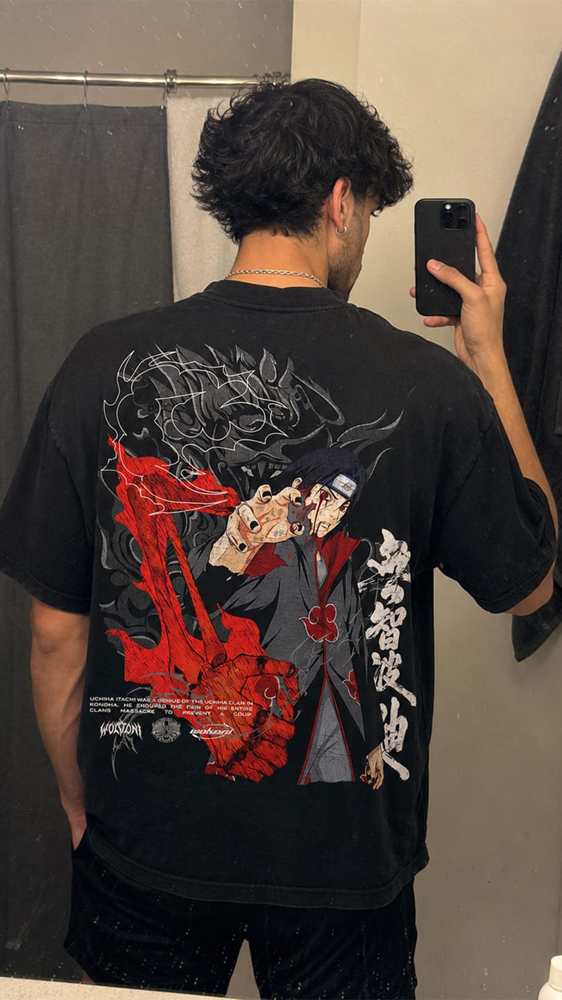 Customer photo review of Naruto | Uchiha Itachi Heavyweight T-Shirt