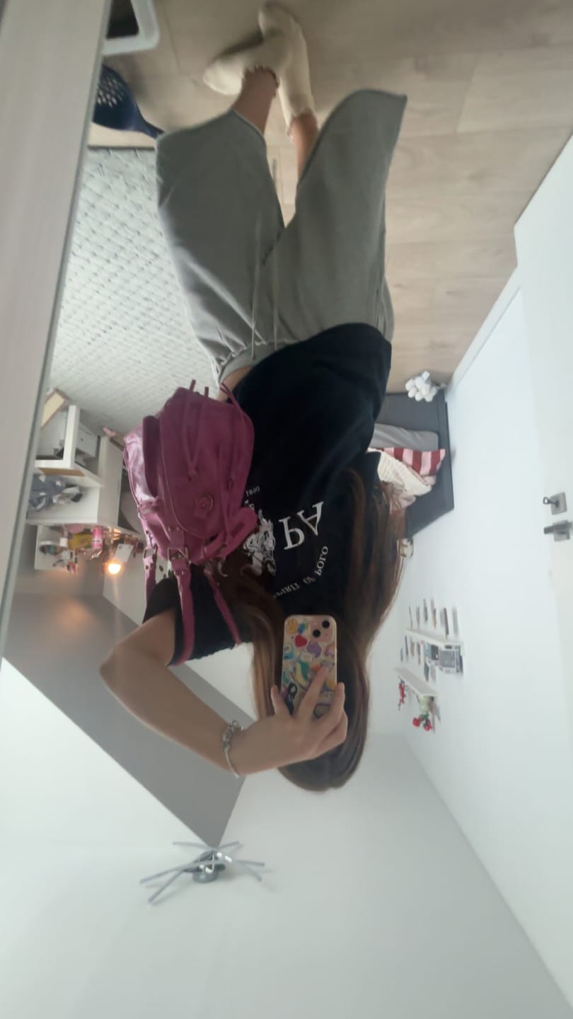 Customer photo review of It girl bag hot pink