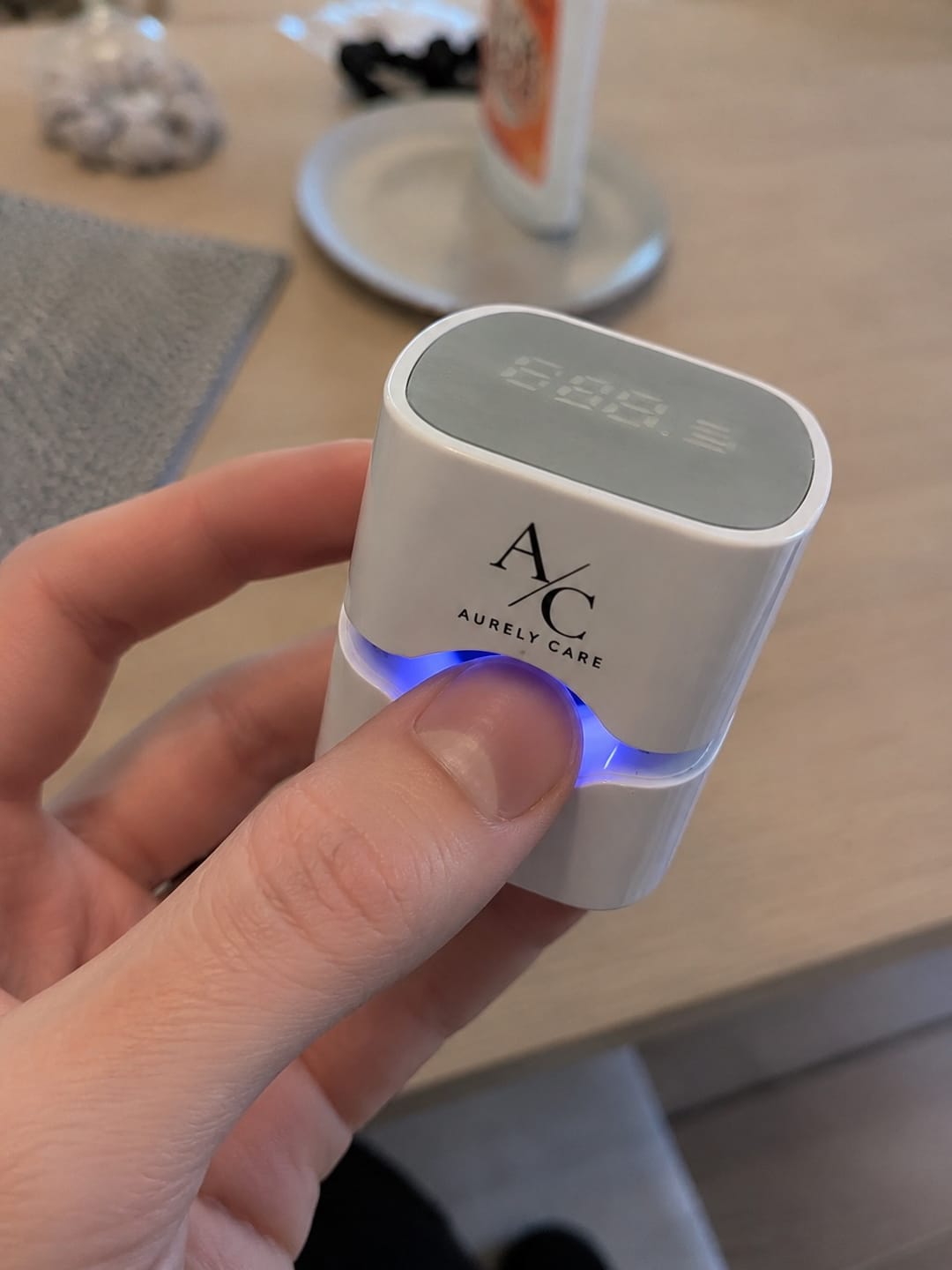 Customer photo review of Aurely-Care™ UV-Nageltherapiegerät
