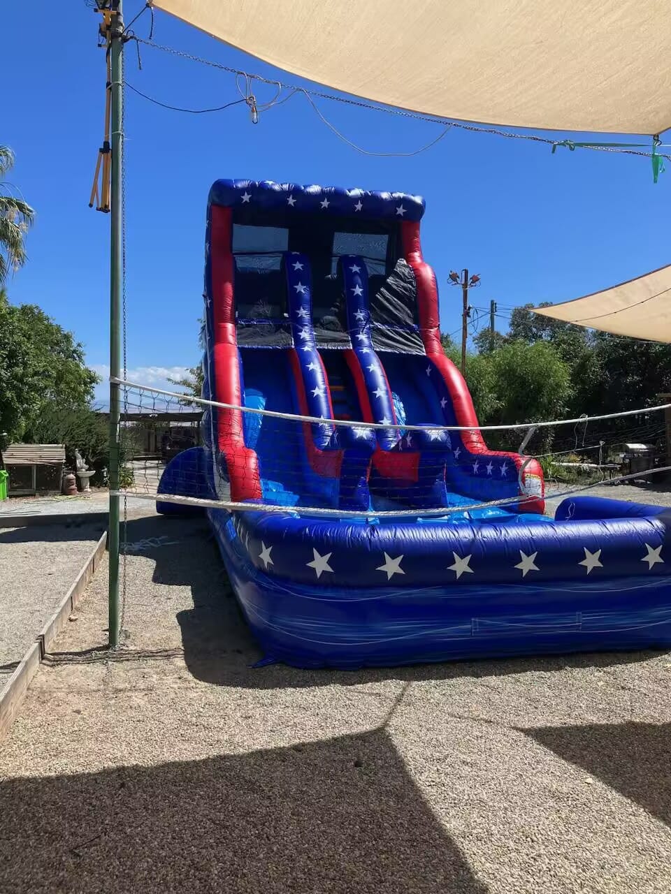 Customer photo review of Stars And Stripes American Flag Inflatable Pool Waterslides Indoor Party Playground Inflatable Water Slides For Adults Rental