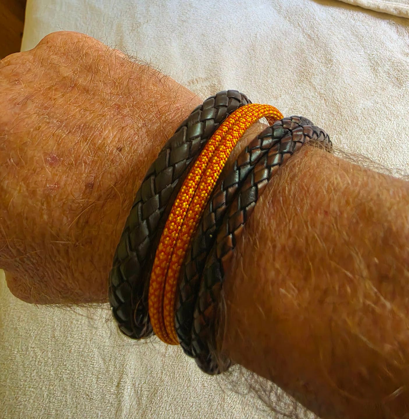 Customer photo review of Surfer Armband SUNSET