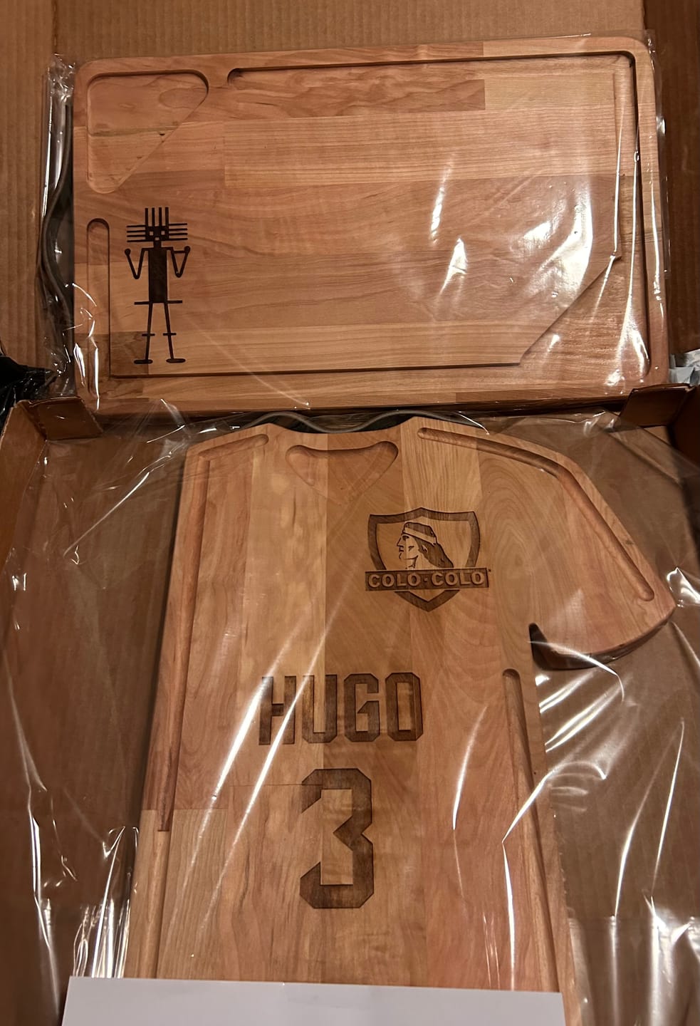 Customer photo review of Tabla Futbol Personalizada