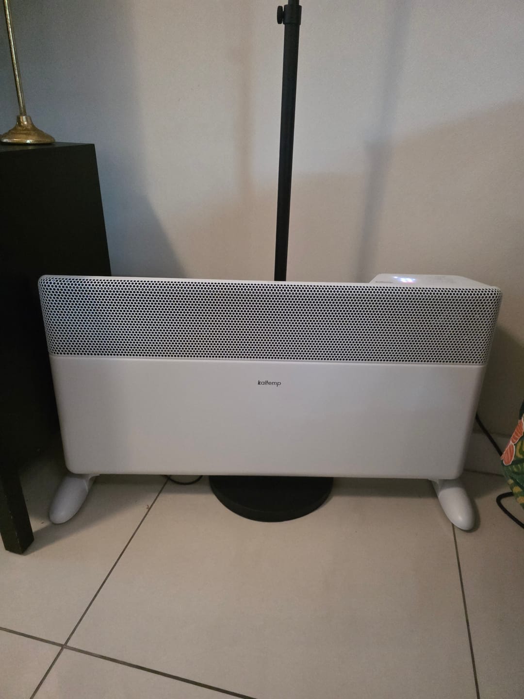 Customer photo review of Estufa Eléctrica Kaltemp Apolo Inverter 2000W Wifi | 25m2