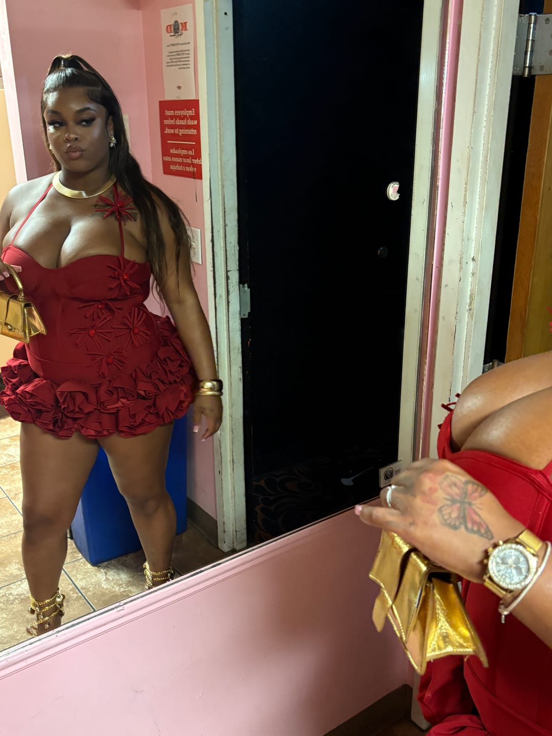 Customer photo review of Sophia Rose – Red (Only a few left)