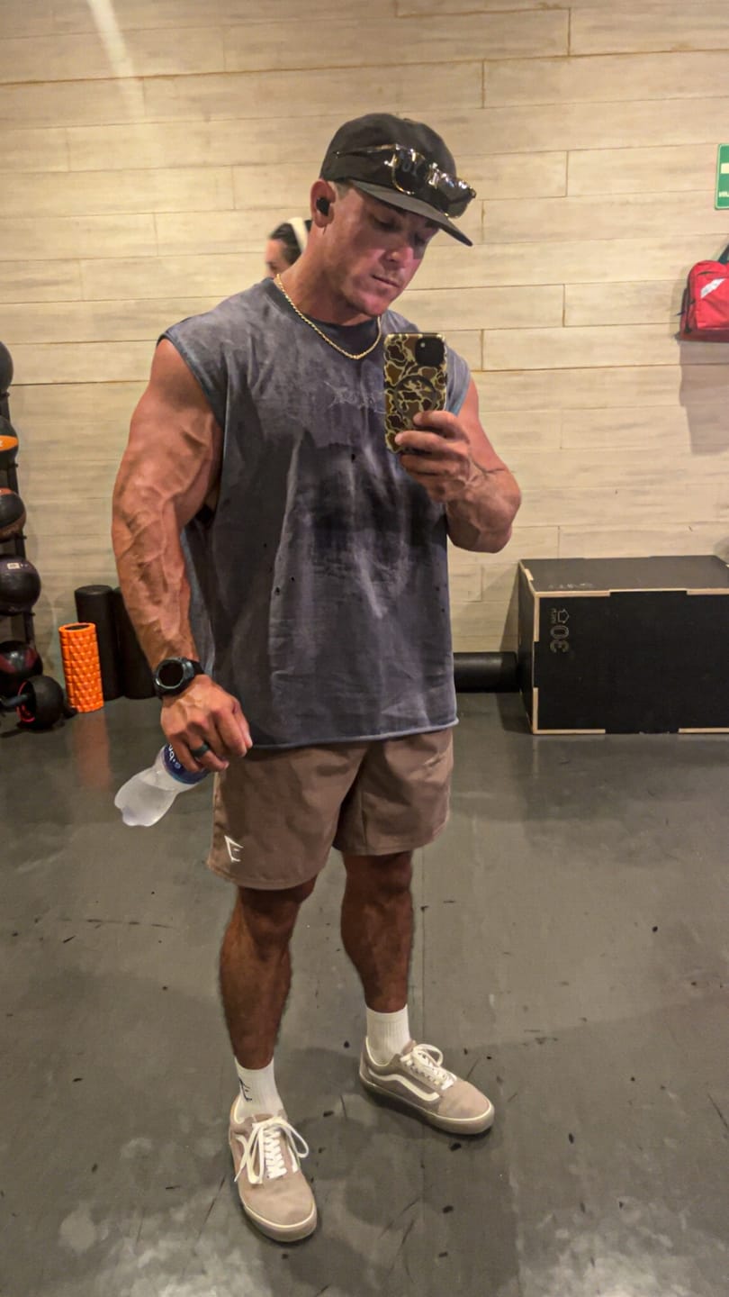 Customer photo review of 3096 - Eagle Cutoffs