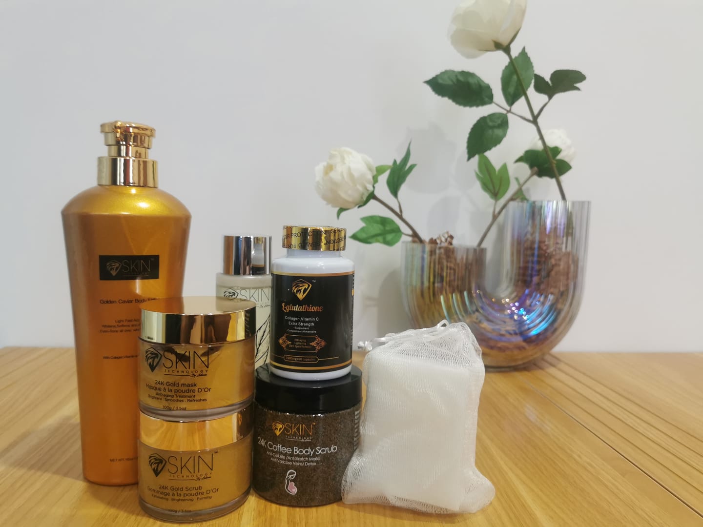 Customer photo review of Pack: Deluxe Whitening Skin Care System