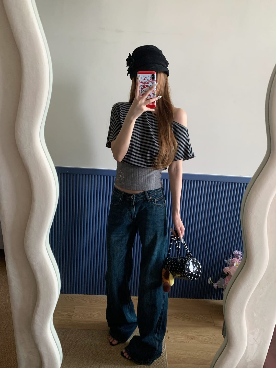 Customer photo review of Rase le sol Off-Shoulder Striped Paneled Waist Top