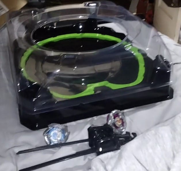 Customer photo review of Hasbro Beyblade X Dagger Dran Xtreme Battle Set