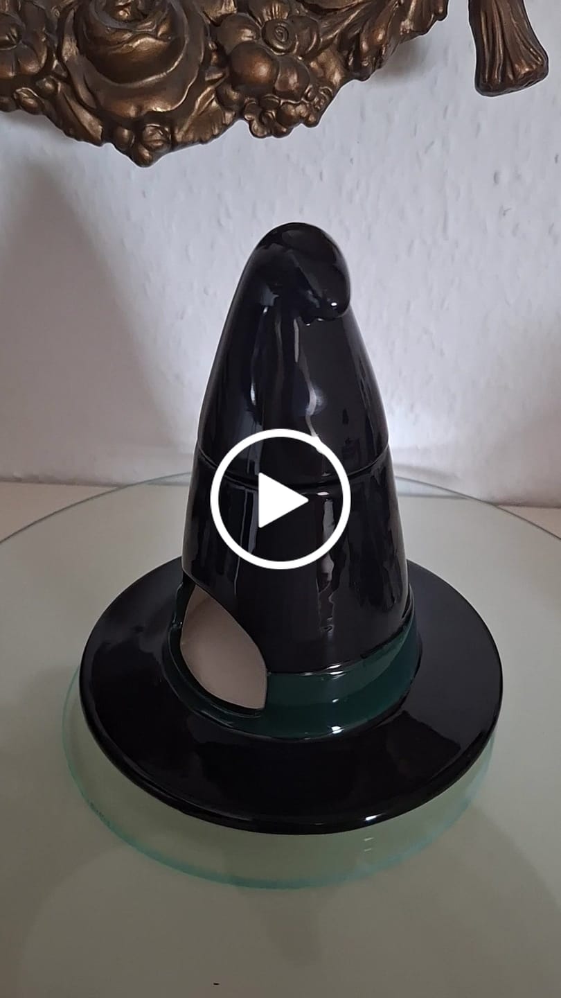 Customer video review of Hexenhut-Duftlampe – Magische Deko für Magie & Fantasy-Liebhaber