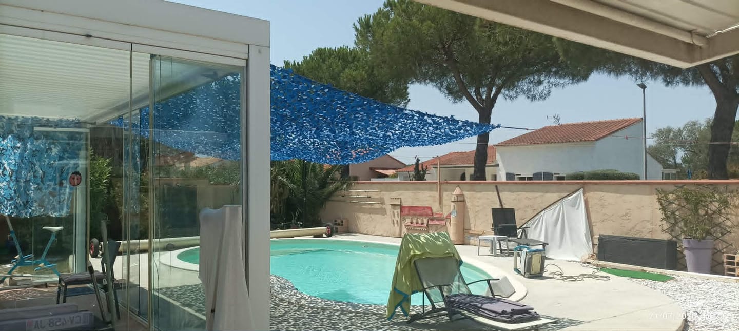 Customer photo review of Filet de camouflage renforcé bleu