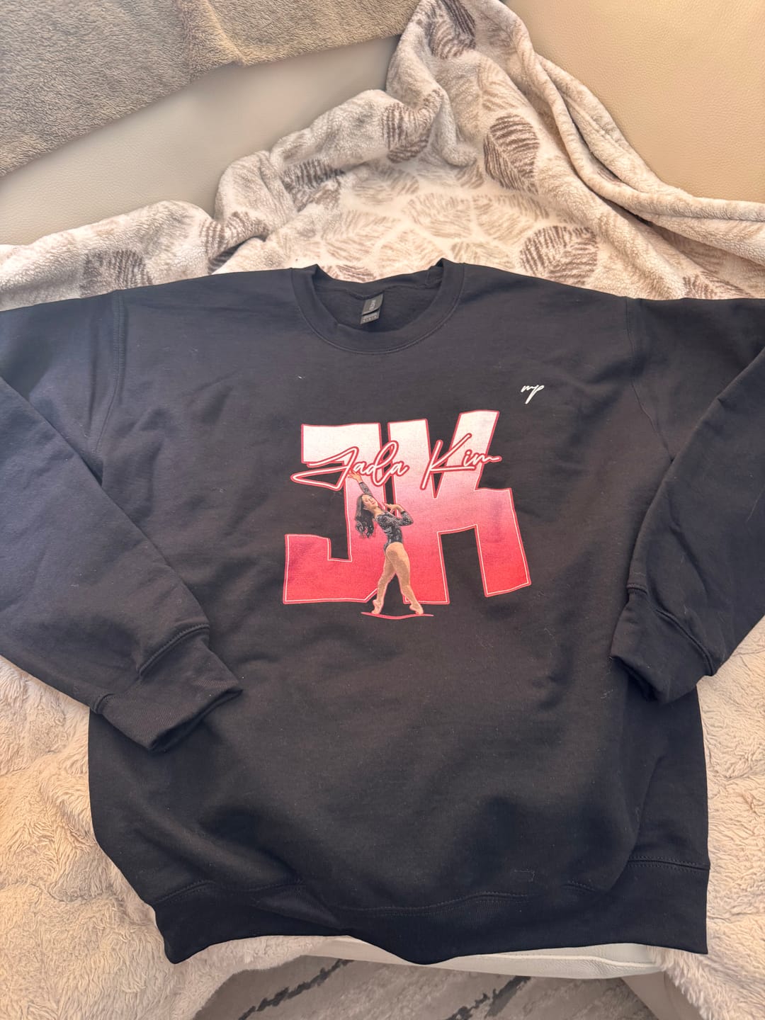 Customer photo review of Jada Kim Crewneck