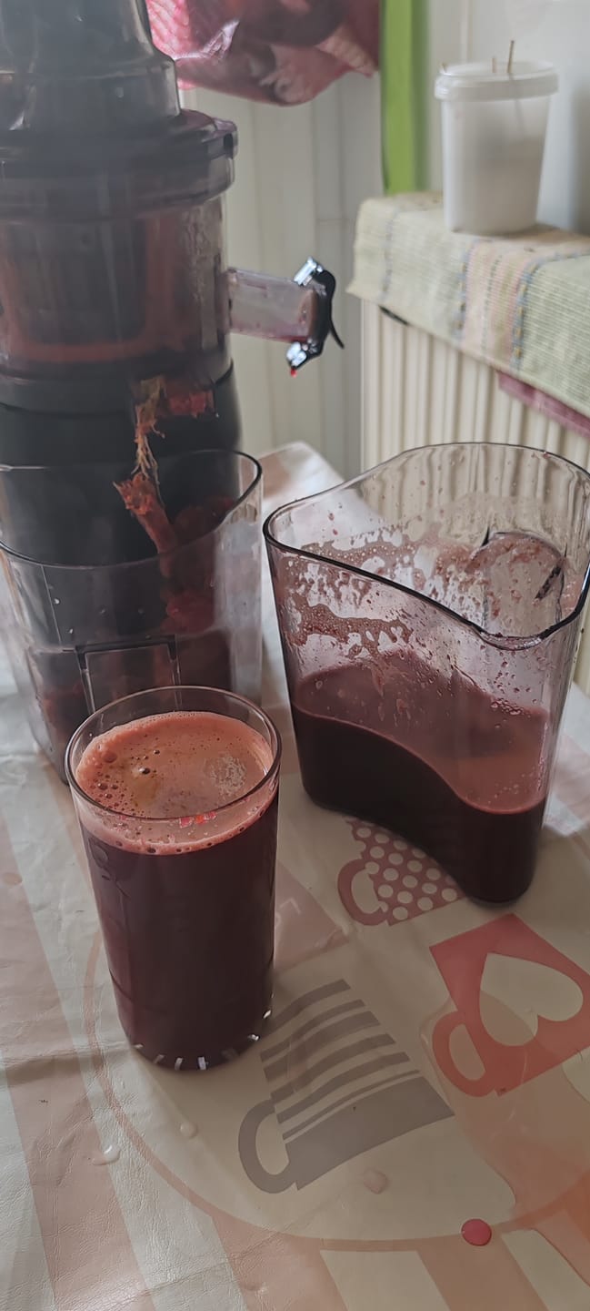 Customer photo review of f1900 Whole Fruit Juicer
