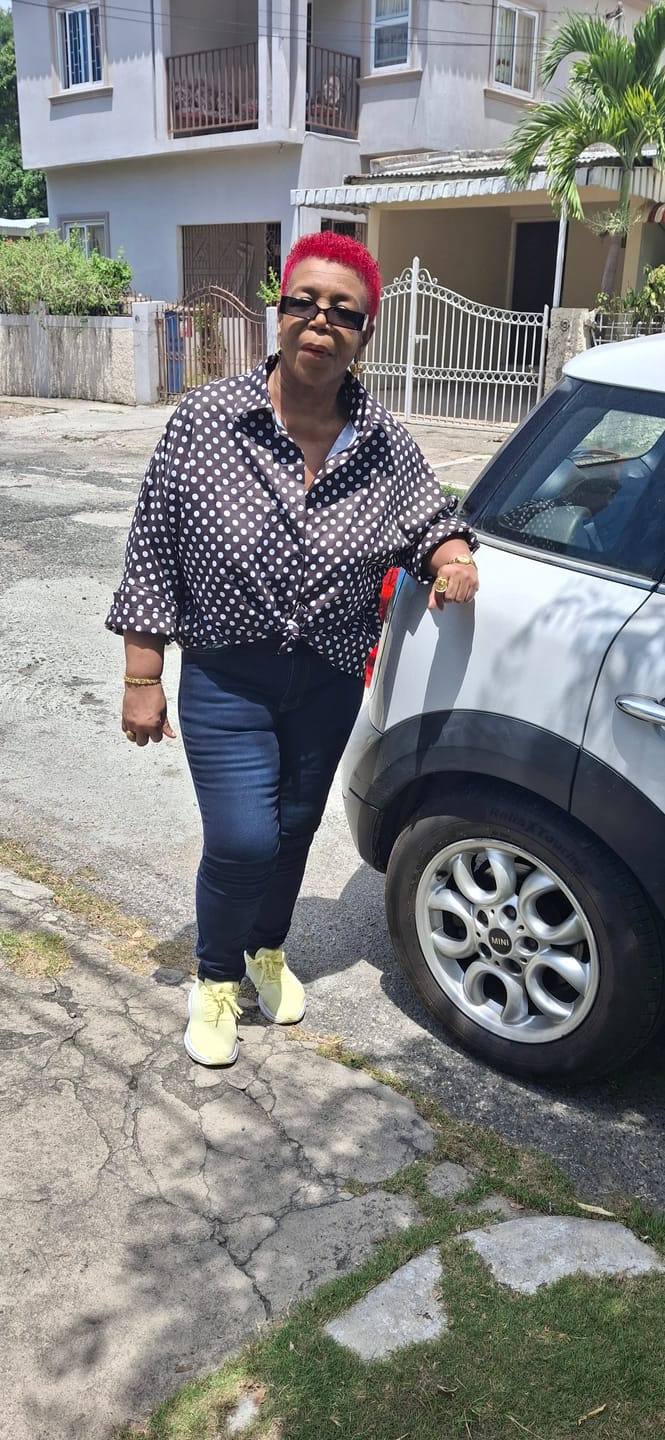 Customer photo review of Long Sleeves Loose Buttoned Contrast Color Polka-Dot Split-Joint Lapel Blouses&Shirts Tops