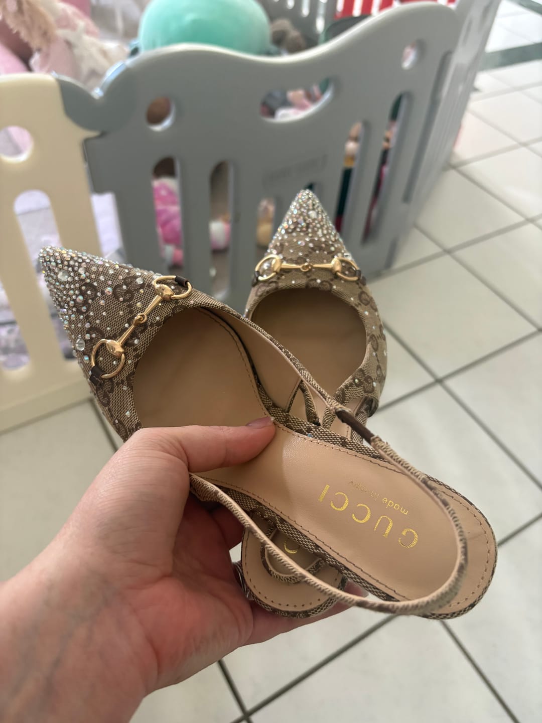 Customer photo review of HANGELINA  GLITTER SHOES