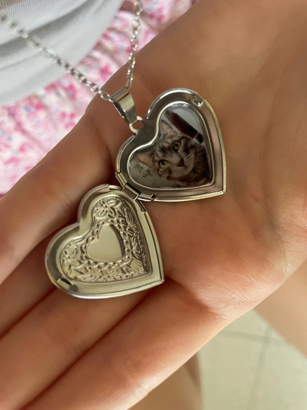 Customer photo review of Collana con Foto custodita nel Cuore e Dedica Personalizzata