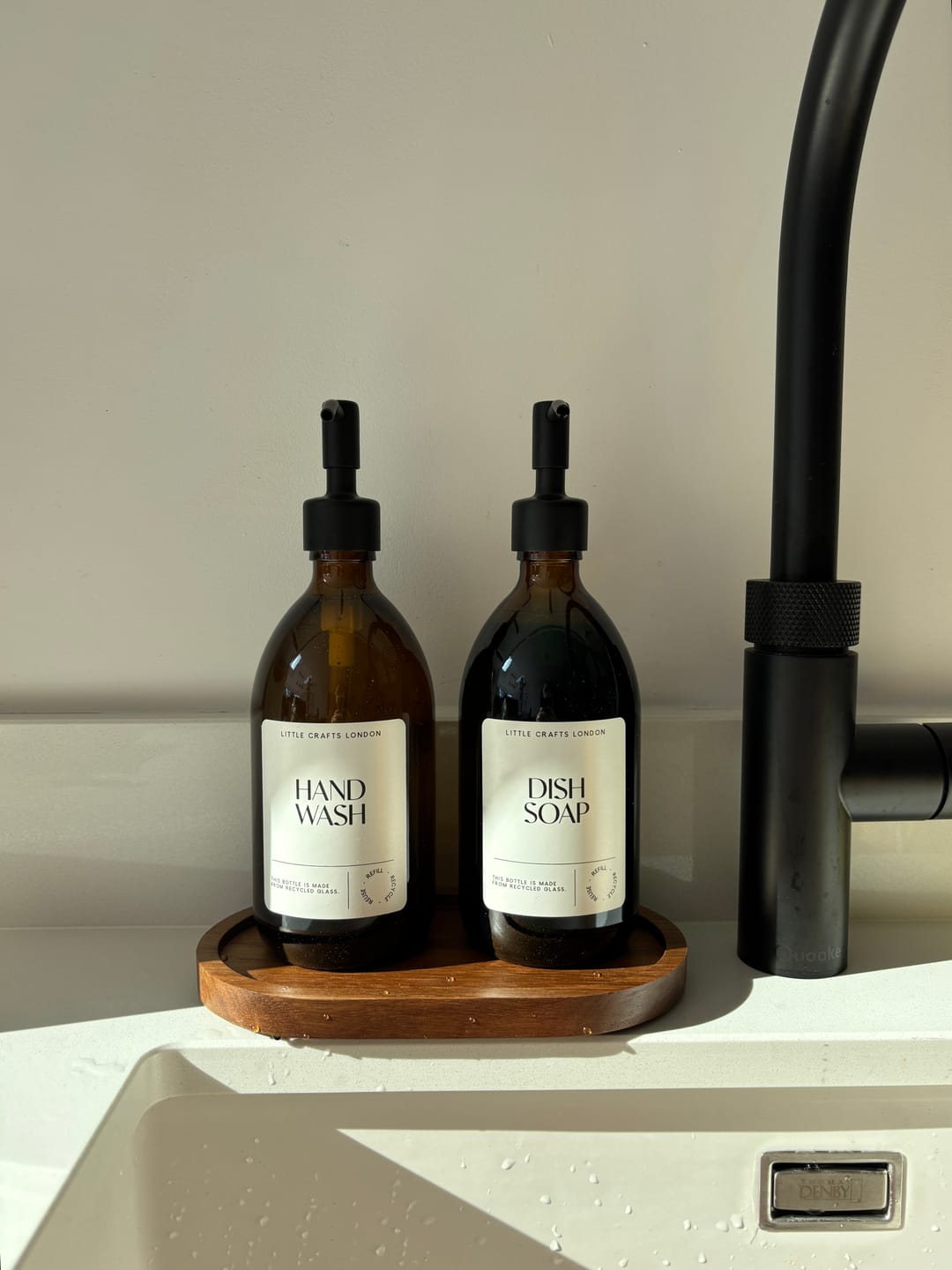 Customer photo review of Set of 2 Amber Glass Bottle 500 ML with Metal Pump & Small Tray