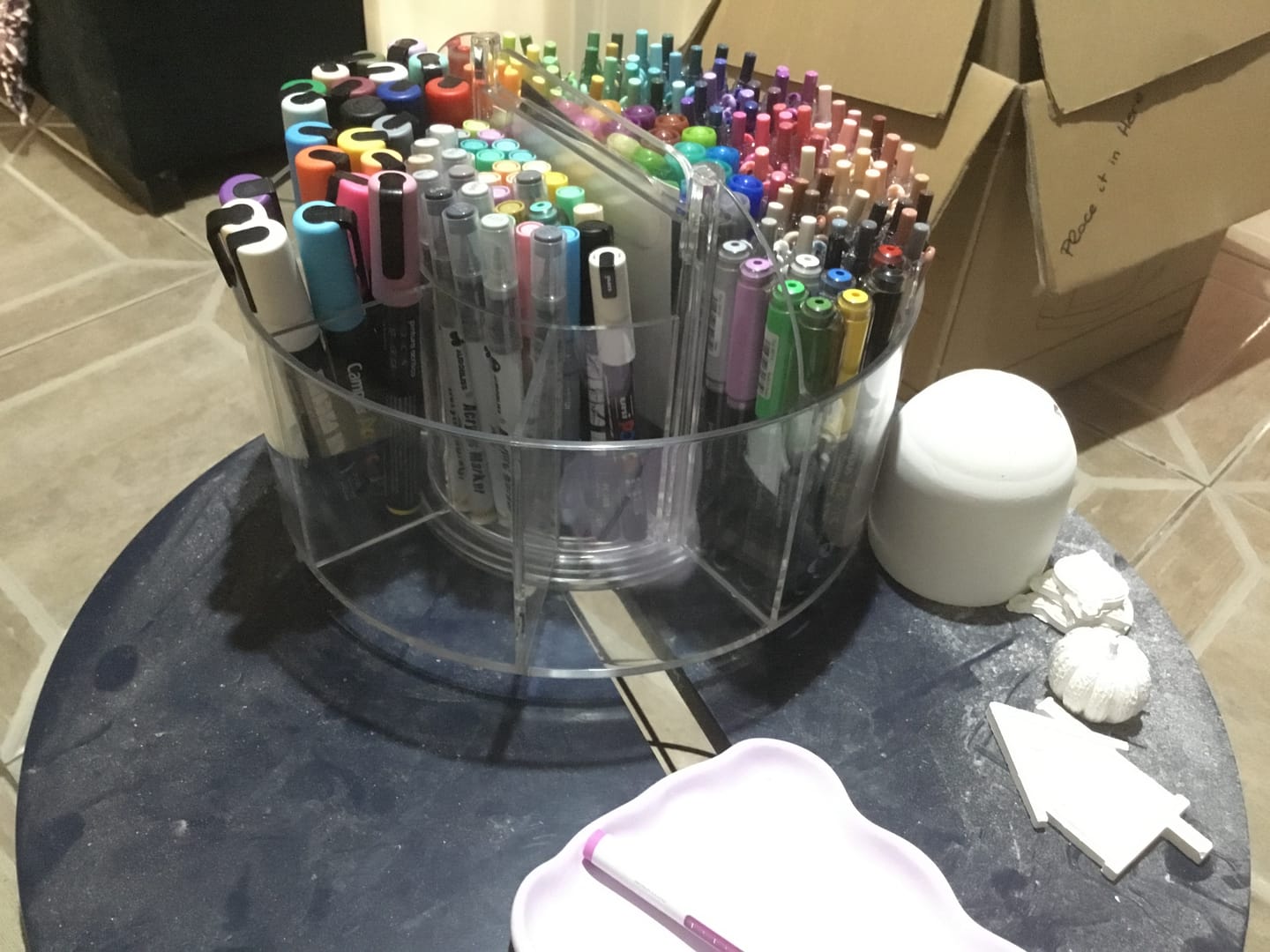 Customer photo review of Ohuhu 360° Rotating Clear Acrylic Marker Organizer