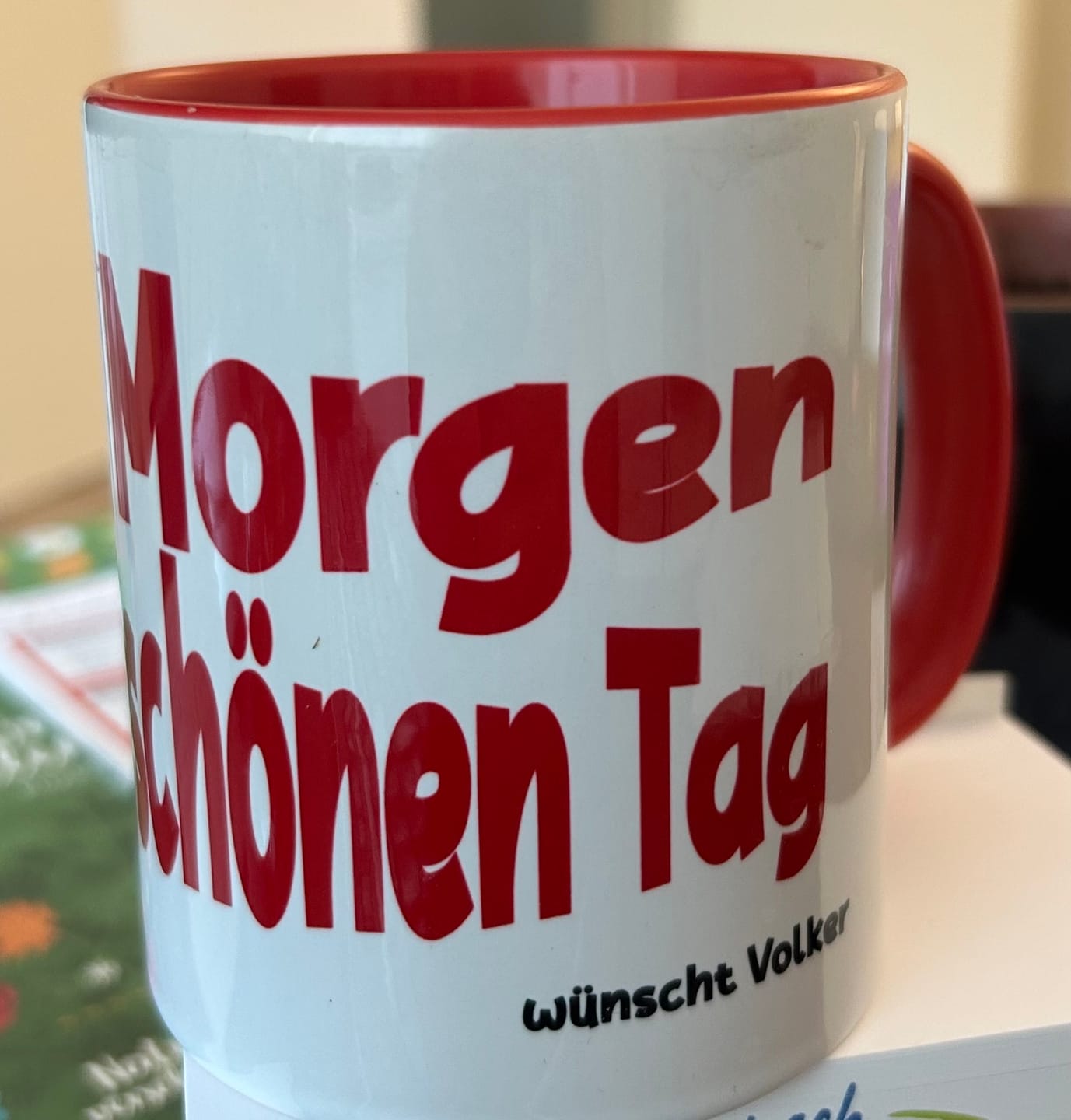 Customer photo review of TassenExpress - Becher Keramik Tasse mit Logo bedruckt 325ml Firmenlogo