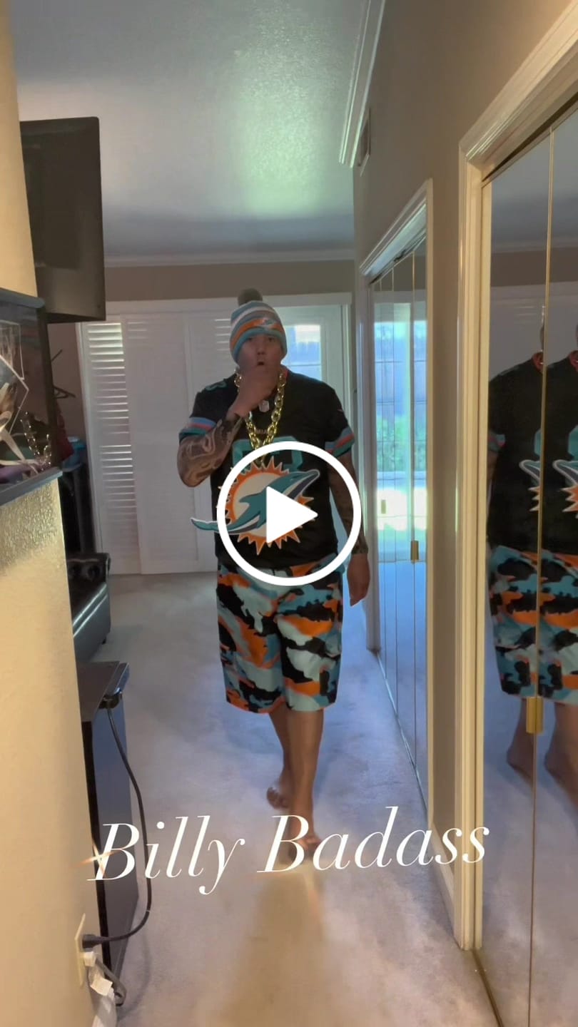 Customer video review of Fins City Rivalry Camo Cargo Shorts