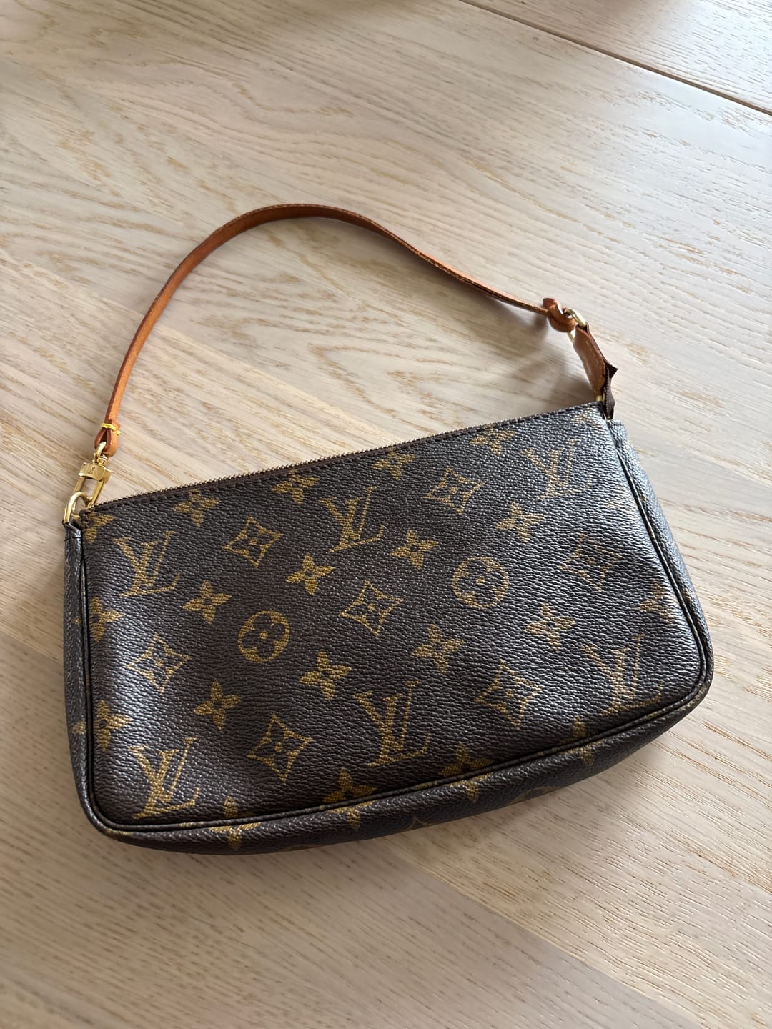 Customer photo review of Accessories Pochette